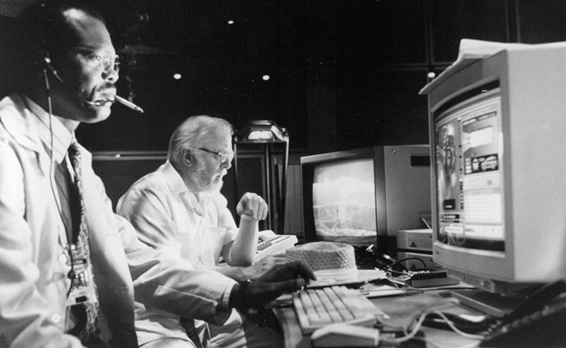 Samuel L. Jackson, la sua morte in Jurassic Park che non venne mai filmata Samuel L. Jackson è l'ingegnere informatico Ray Arnold in Jurassic Park