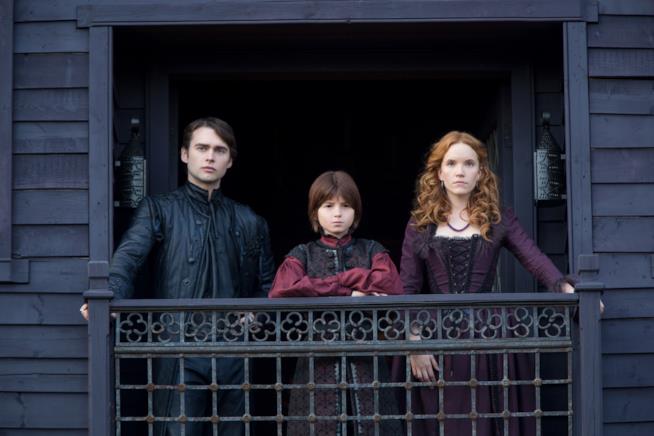 In questo episodio Tituba cerca di riportare in vita la defunta Mary Sibley mentre Cotton Mathers è prigioniero della moglie strega Ann Hale Lo stregone Sebastian, la strega Anne e il diavolo osservano Salem