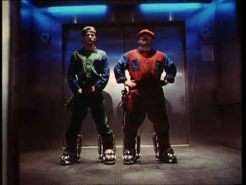Immagine dal film di SuperMario Bros. 1993 Immagine tratta dal live action di SuperMario Bros. del 1993