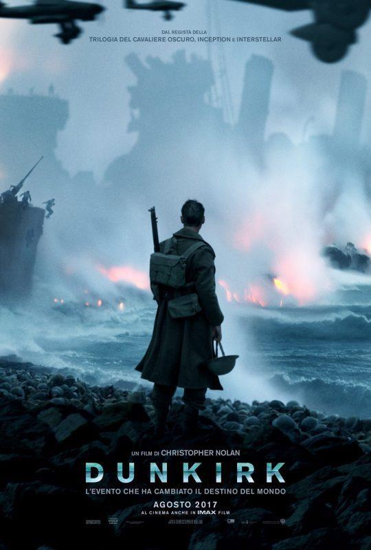 Dunkirk, teaser poster italiano Un soldato guarda la distruzione della guerra nel primo teaser poster di Dunkirk