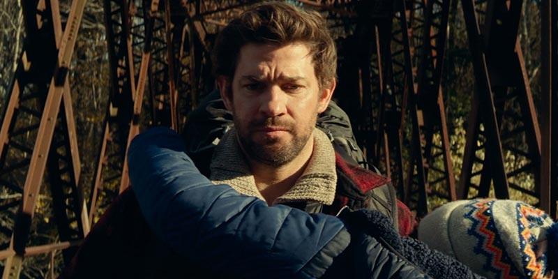 John Krasinski ha iniziato a scrivere il copione del sequel di A Quiet Place - Un posto tranquillo In primo piano una scena del film A Quiet Place - Un posto tranquillo