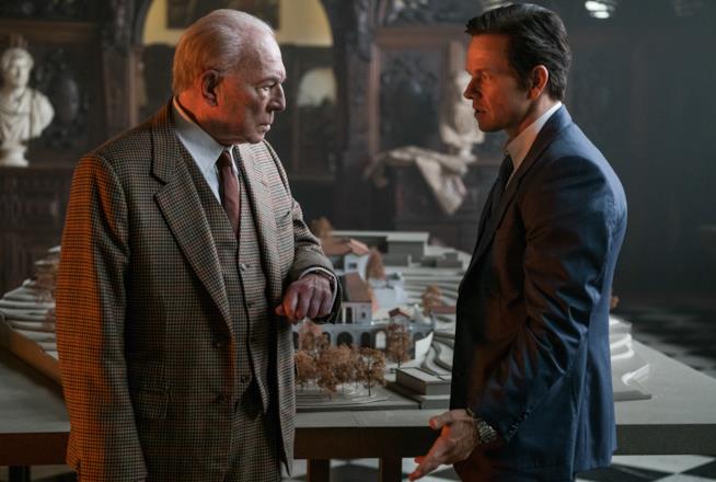 Tutti i soldi del mondo, la ricostruzione romanzata del sequestro di John Paul Getty III Christopher Plummer e Mark Wahlberg in una scena del film