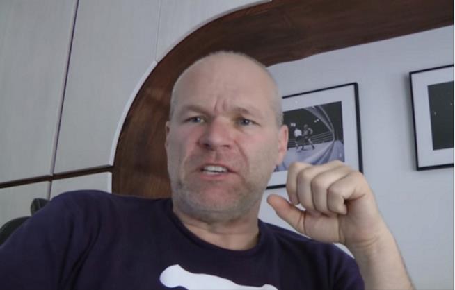 Il regista Uwe Boll ha ufficialmente abbandonato il mondo del cinema In foto il regista Uwe Boll