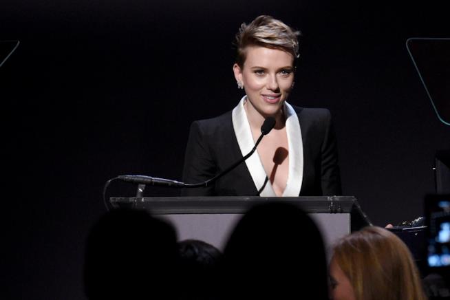 L'attrice Scarlett Johansson rivela cosa pensa della monogamia L'attrice Scarlett Johansson