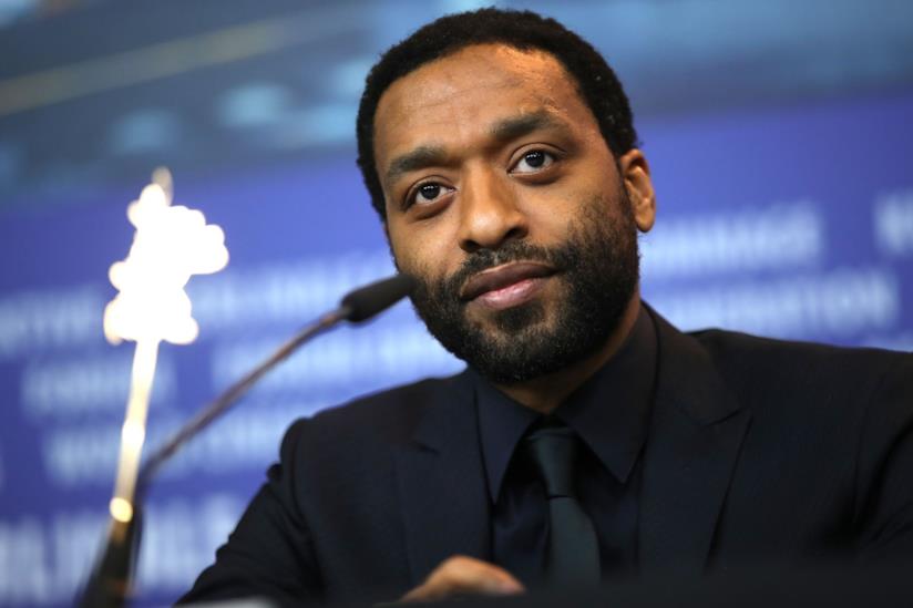 Chiwetel Ejiofor sarà il villain di Infinite Chiwetel Ejiofor durante una conferenza stampa
