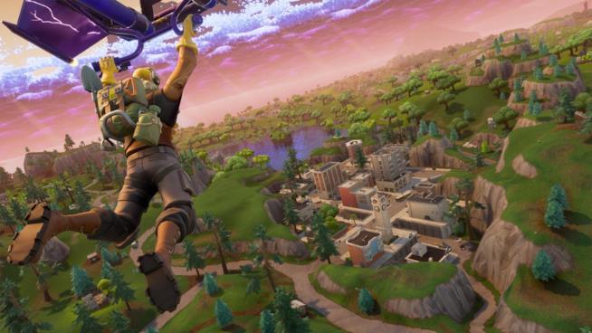 Un fan continua a giocare a Fortnite mentre un tornado si abbatte sulla sua casa Azione intensa in Fortnite