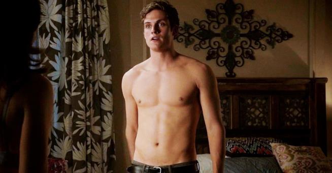 L'attore Daniel Sharman da Teen Wolf a Fear the Walking Dead Dopo la conclusione di Teen Wolf un nuovo ruolo per Daniel Sharman