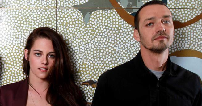 Rupert Sanders dice la sua sul flirt con Kristen Stewart Primo piano di Kristen Stewart e Rupert Sanders