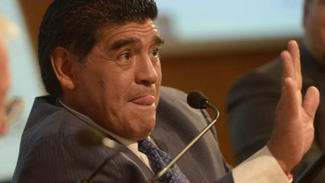 PES 2017, Konami costretta a risarcire Maradona Diego Armando Maradona oggi