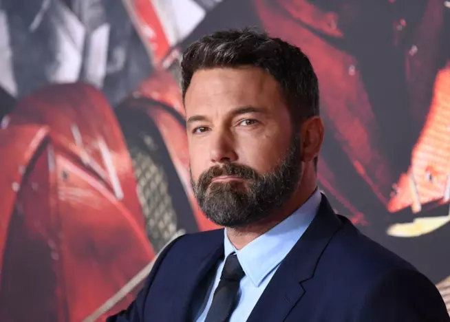 L'enorme tatuaggio sulla schiena di Ben Affleck è assolutamente vero Ben Affleck