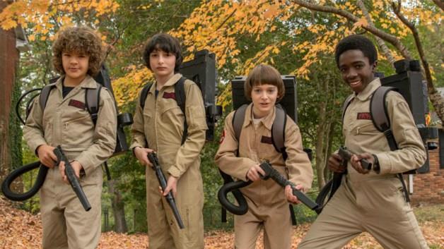 Will, Dustin e gli altri protagonisti di Stranger Things I protagonisti di Stranger Things in versione Ghostbusters