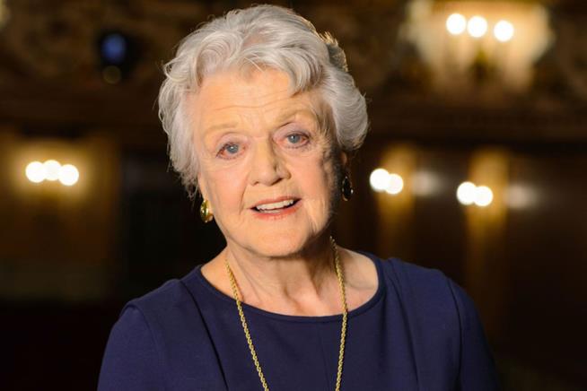 Angela Lansbury non sarà in Game of Thrones 7 Una foto di Angela Lansbury sorridente