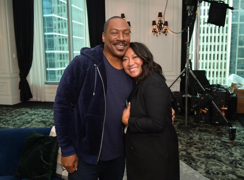 Eddie Murphy incontra la piccola protagonista del film Il bambino d'oro Eddie Murphy e Jasmin L. Reate