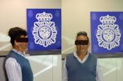 Un uomo colombiano è stato scoperto con mezzo chilo di cocaina sotto il parrucchino all'aeroporto di Barcellona La foto segnaletica fatta dalla Policía Nacional dopo l'arresto