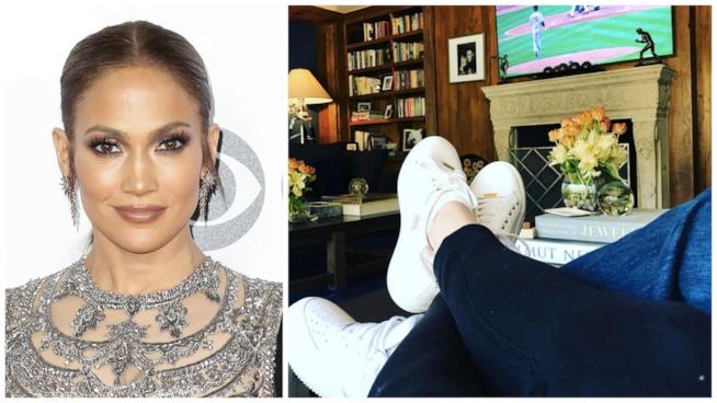 Jennifer Lopez ufficializza su Instagram la sua nuova relazione Jennifer Lopez e lo scatto condiviso su Instagram