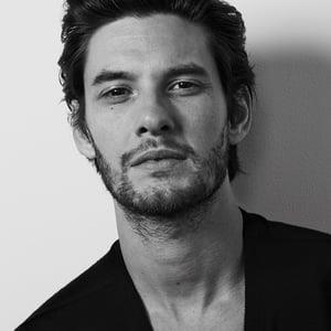 Ben Barnes Un primo piano di Ben Barnes