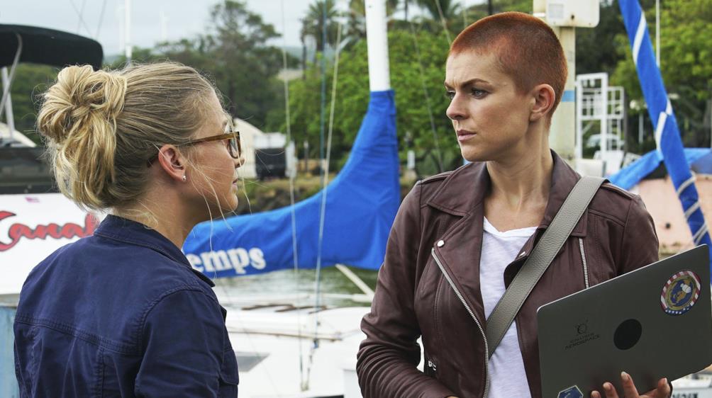 Inhumans episode 4 Louise and Medusa