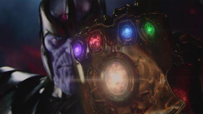 Questa mod di GTA V ci permette di impersonare Thanos Un primo piano di Thanos e dell'infinity Gauntlet