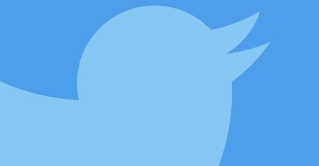 Twitter, è possibile vedere i cinguettii nell'ordine temporale in cui vengono pubblicati Logo di Twitter