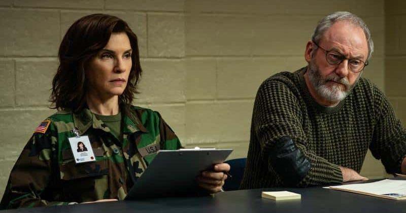 The Hot Zone - Area di contagio. Una scena dalla seconda parte della miniserie The Hot Zone - Area di contagio. Julianna Margulies e Liam Cunningham