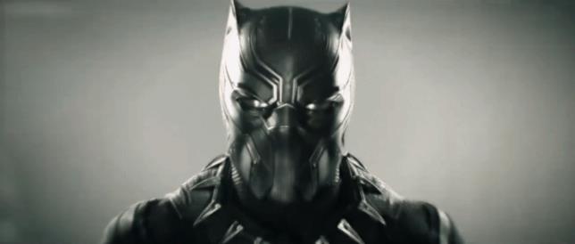 Chadwick Boseman è Black Panther Un'immagine di Black Panther