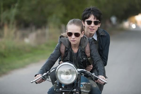 The Space Between Us Nuova immagine di The Space Between Us