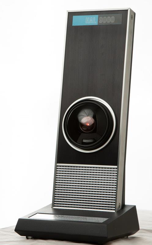 La vesione base dell'altoparlante ispirato a Hal-9000 Versione standalone di Hal-9000