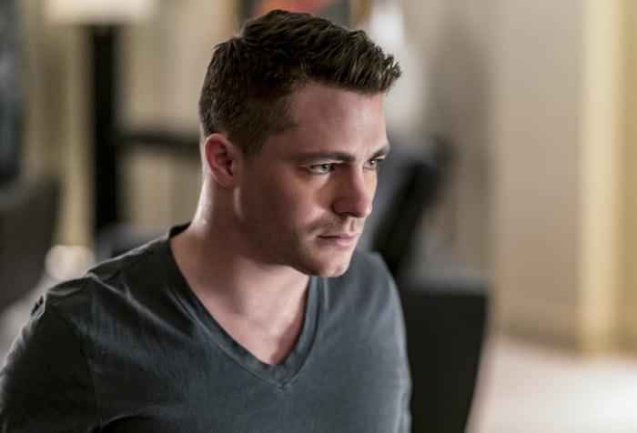 Arrow 7: Colton Haynes torna come series regular Un'immagine di Colton Haynes in Arrow