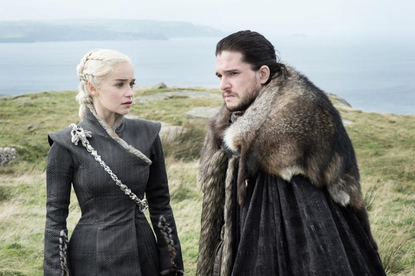 Emilia Clarke ringrazia i fan di GoT per le donazioni, i fan aprono nuove campagne per Kit Harington Un'immagine dalla settima stagione di Game of Thrones