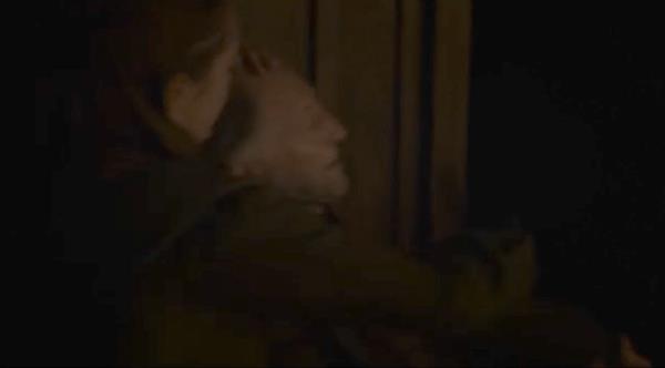 Arya e l'assassinio di Lord Walder Arya Stark assassina i Frey