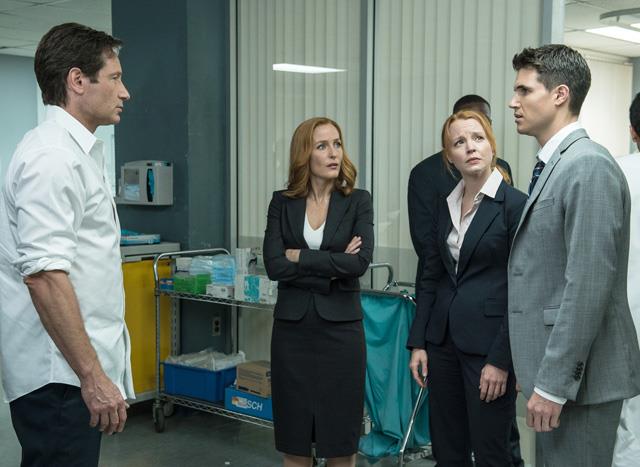 X-Files: Mulder, Scully, Einstein e Miller X-Files: Mulder, Scully, Einstein e Miller in Babilonia