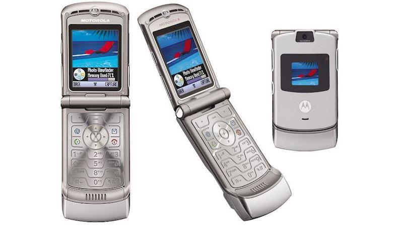 Il Motorola RAZR è stato uno dei cellulari più amati di sempre Immagine stampa del Motorola RAZR