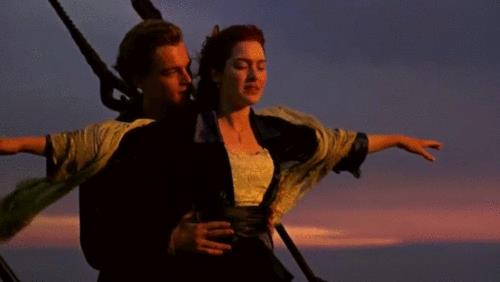 La colonna sonora di Titanic: canzoni, curiosità e My Heart Will Go On Una scena di Titanic con Jack e Rose