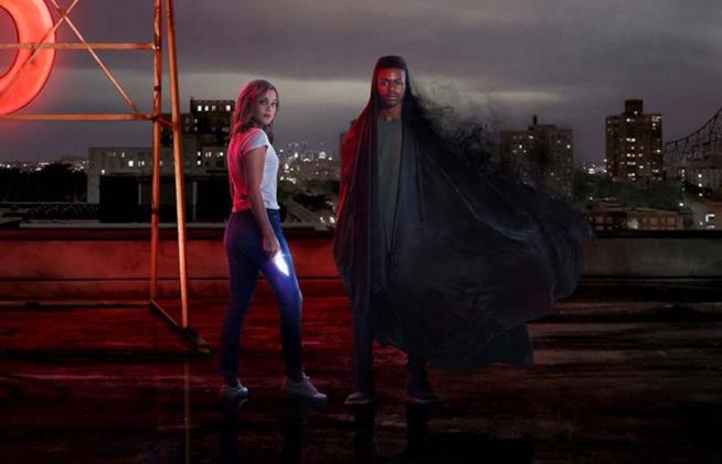 Cloak & Dagger: tutto sulla nuova serie TV Marvel Cloak & Dagger: un poster promozionale dalla serie TV