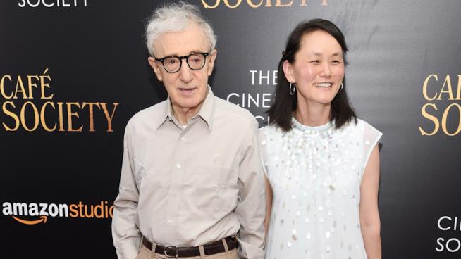 Soon-Yi: l'intervista su Woody Allen e Mia Farrow dopo anni di silenzio Soon-Yi e Woody Allen alla prima di Café Society