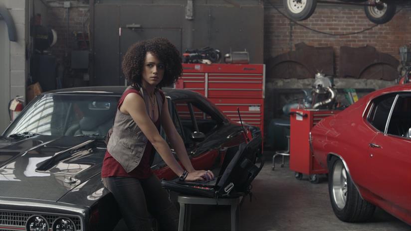 Fast & Furious 9 ha avviato ufficialmente le riprese: lo rivela Nathalie Emmanuel Nathalie Emmanuel all'opera in una scena di Fast & Furious