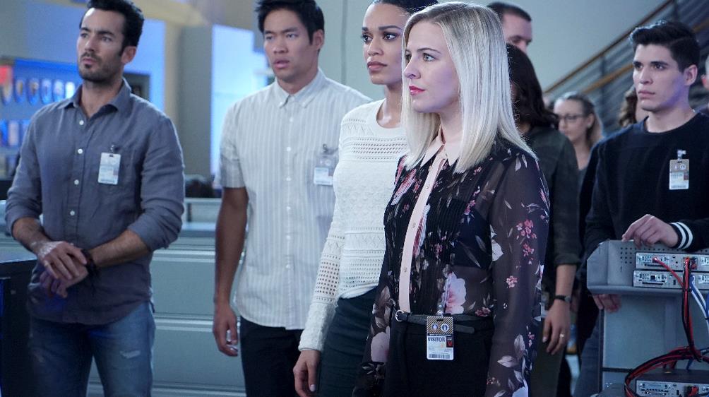 Quantico2x6