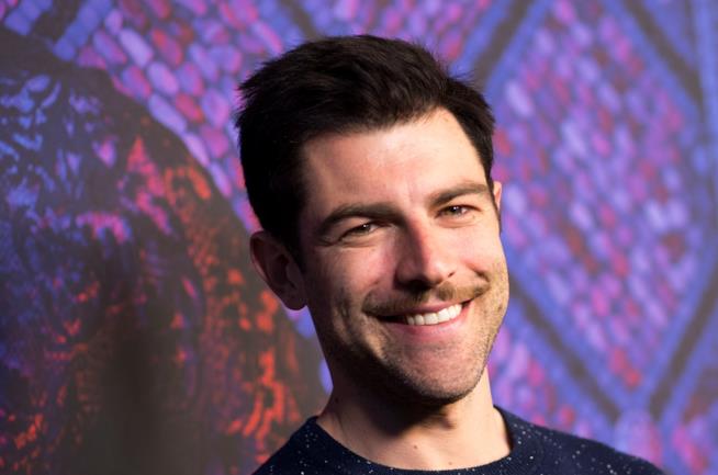 Max Greenfield, il nuovo protagonista di The Neighborhood Primo piano di Max Greenfield