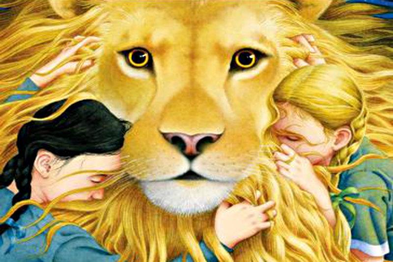Le Cronache di Narnia: novità sui film e le serie in arrivo Illustrazione in copertina dell'edizione italiana de Le Cronache di Narnia