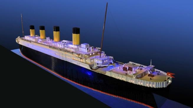 La replica del Titanic in LEGO costruita da un fan di 10 anni è spettacolare! 56mila mattoncini LEGO utilizzati per la costruzione del Titanic
