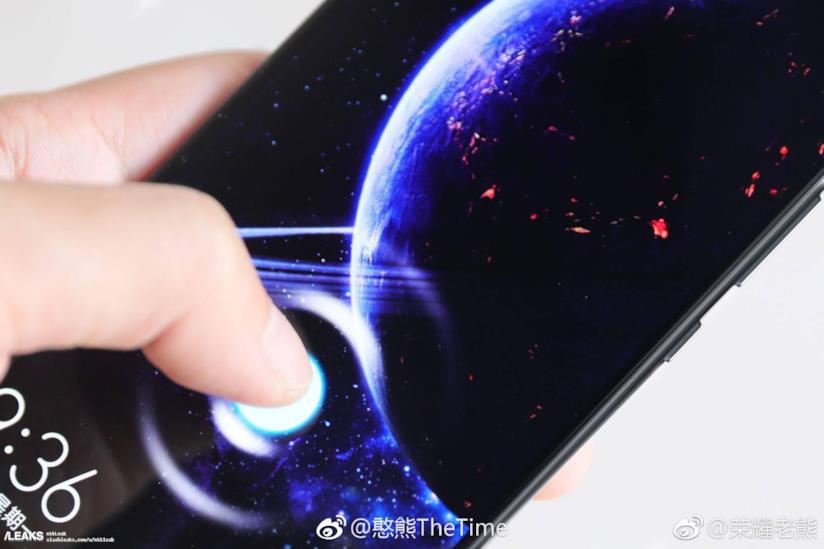 Honor Magic 2 avrà una batteria al grafene Scatto ravvicinato del nuovo Honor