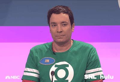 Jimmy Fallon Jimmy Fallon con una delle magliette di Sheldon