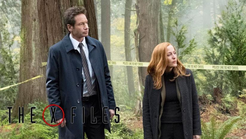X-Files: episodio 11x06 Mulder e Scully in una scena dell'episodio 11x06 di X-Files
