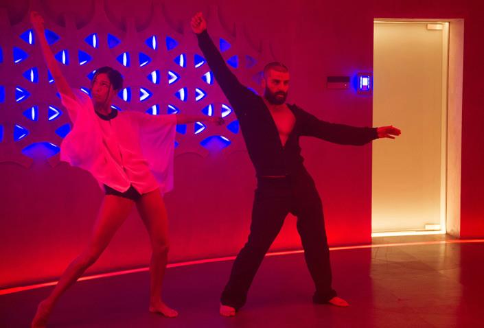 Nathan e il suo androide La scena di ballo di Ex Machina