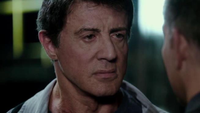 Sylvester Stallone nel sequel di Escape Plan Sylvester Stallone in una scena di Escape Plan