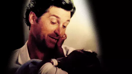 Derek Shepherd con Zola Una gif di Derek Shepherd con Zola