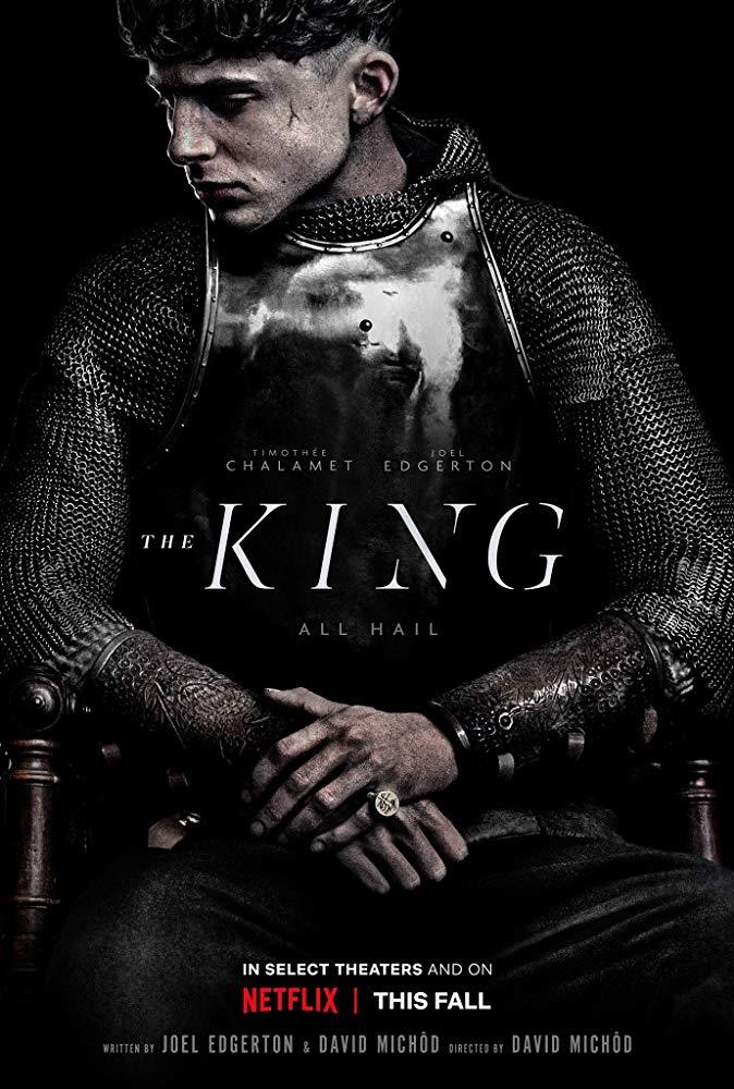 Il Re (The King), il dramma storico con Timothée Chalamet Timothée Chalamet seduto sul trono nel poster de Il Re (The King)