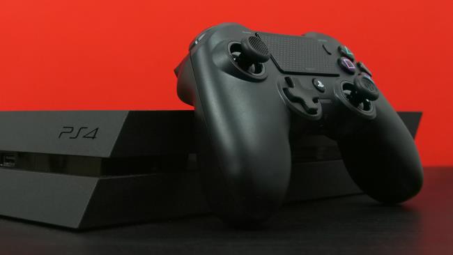 Ecco l'Asymmetric Wireless Controller di NACON: la prova L'Asymmetric Wireless Controller di NACON