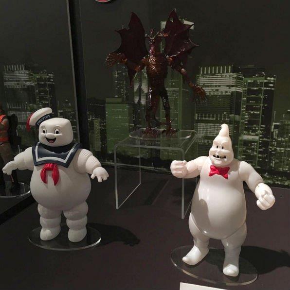 Ghostbusters giocattoli: l'Uomo Marshmallow e Rowan Giocattoli dei Ghostbusters: l'Uomo Marshmallow insieme a Rowan