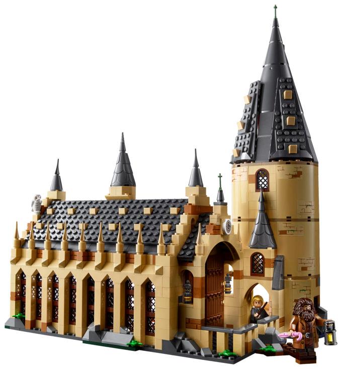 Set di LEGO dedicato alla Sala Grande del castello di Hogwarts Primo piano del set di LEGO dedicato alla Sala Grande del castello di Hogwarts
